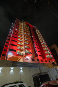 Maceió - Uma noite para brindar novos começos: Delman entrega empreendimento no Stella Maris.